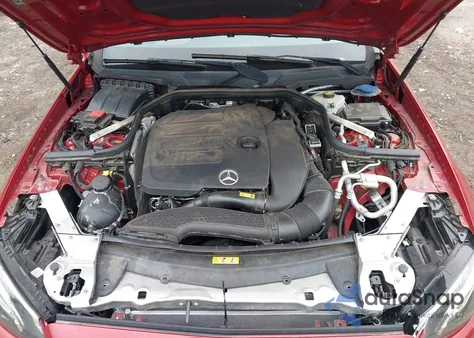 2020 Mercedes-Benz E 350 z USA, uszkodzony, nr VIN WDDZF8DB3LA719974